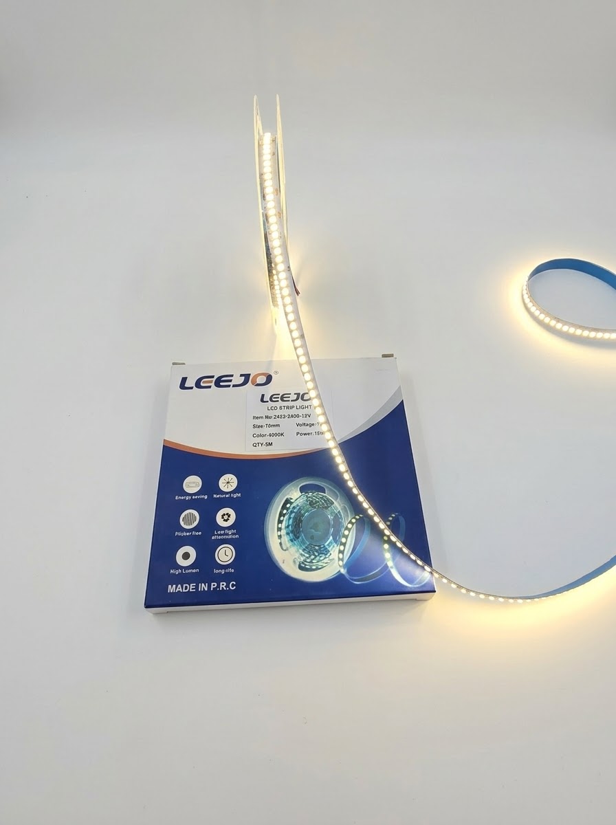 ریسه ال ای دی (LED) نواری لیجو مدل 2835 تراکم 240 – نور نچرال (4000K) رول 5 متری